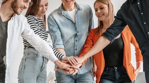 马拉多纳离世案件在阿根廷开庭：7医护人员被指疏忽致其死